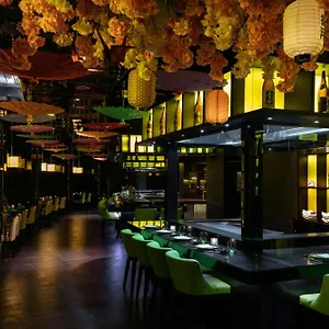 5* Szálloda Jw Marriott Marquis
